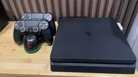 PS4 Slim 500 gb full acc