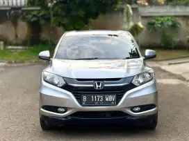 Honda HR-V E CVT 2017 DP 10JT!!