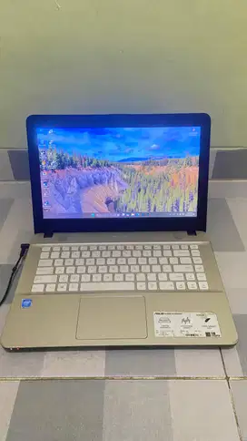 LAPTOP ASUS X441N