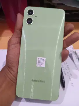 Samsung a05 4/64