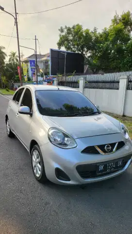 NISSAN MARCH 1.2 AUTOMATIC 2015