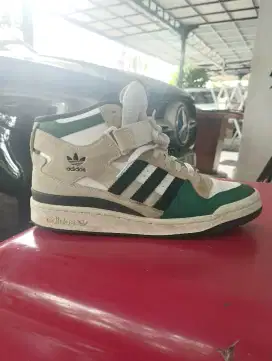Adidas Forum Mid original second, ukuran 42.