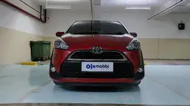 Toyota Sienta 1.5 V Bensin-AT 2019 Merah