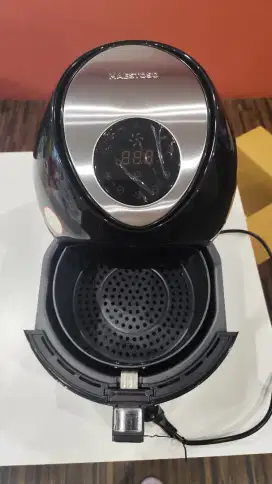 AIR FRYER, penggorengan merk Maestoso 3,5L, bekas seperti baru
