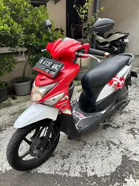 Honda Beat Pop 2016 Merah Putih