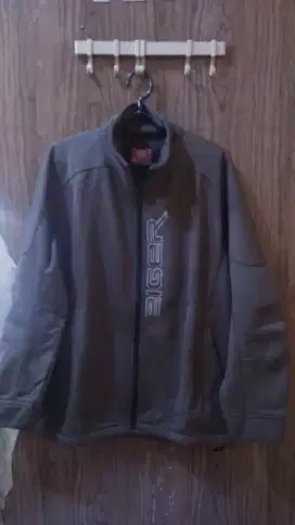 Preloved jaket ori eiger cokelat unisex cewek/cowok tebal sizeS besar