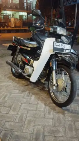 Honda astrea prima