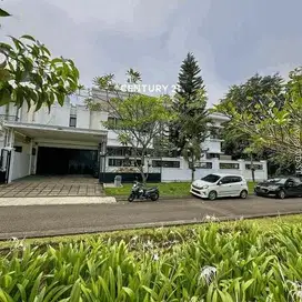 Dijual rumah posisi hook & cantik depan taman di Sektor 9 Bintaro