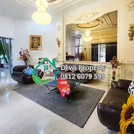 DIJUAL VILLA KOMP CEMARA ASRI HOOK