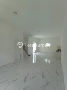 DIJUAL VILLA KOMPLEK MERCI CLUSTER VOLENDAM - DELI TUA (MEIRA)