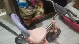 Sepeda anak roda 3