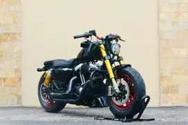 Harley davidson sportster48 like new full accesories hedon 200jt.an