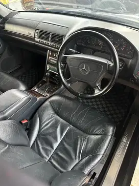 Mercedes-Benz E320 1997 Bensin