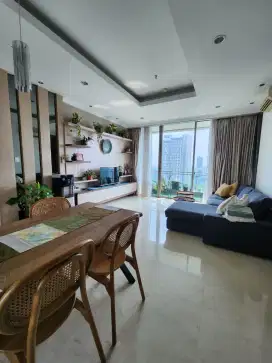Sewa apartement residence 8 senopati 2+1bedroom
