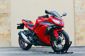 Kawasaki ninja250 FI like new MT25 versys250 w250