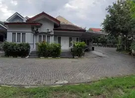 Jual Rumah Posisi Hook One Gate system Perumahan Duta Mas Banyumanik