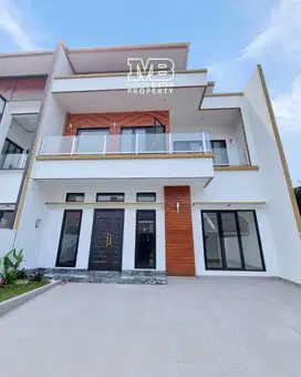 DIJUAL RUMAH MEWAH CANTIK SIAP HUNI STRATEGIS DI NUSA LOKA - BSD CITY