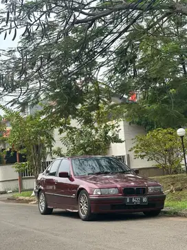 BMW E36 320i AT 1995