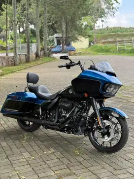 Road glide special reef blue 2022