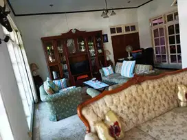 Rumah 2 Lantai Ketintang Baru Surabaya Selatan Siap Huni