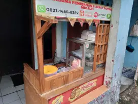 Jual Cepat Booth Kayu Jati + Etalase