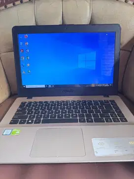 Laptop ASUS VivoBook X442UR | Core i7, VGA Nvidia 930MX