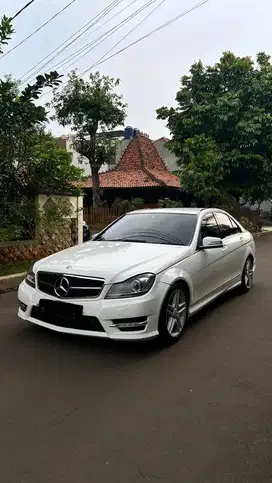(low odo antiik 28rb) mercedes benz c250 2012 AMG LINE