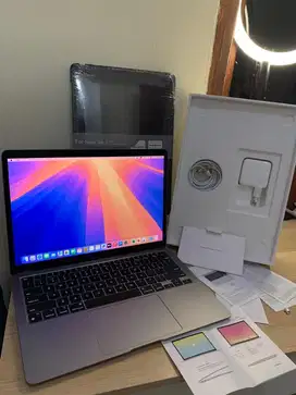 Macbook Air M1 256gb Ibox Mulus Fullset Ori JUAl CEPAT