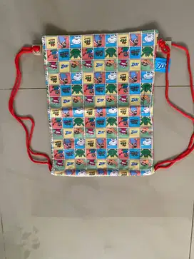 BACK PACK KAIN CRAYON SINCHAN – BARU