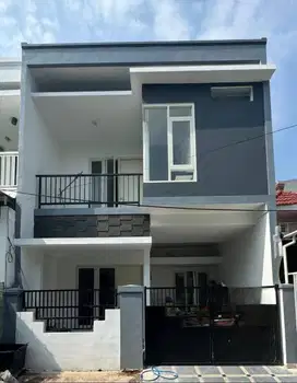 RUMAH 2 LANTAI PANTAI MENTARI STRATEGIS, LANTAI GRANIT