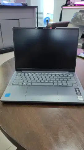 Lenovo ideapad slim 3 14IRH10 7EID
