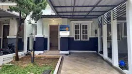 Dijual rumah kota Wisata cibubur. Harga nego. Ruang terbuka belakang