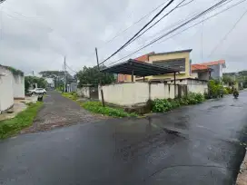 JUAL TANAH ISI RUMAH LAMA AREA TAMAN SARI KEROBOKAN BALI KIDDY SCHOOL