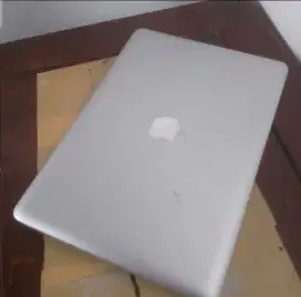Macbook Pro 2012 13 inch A1278 4/500 Gb not Pro 2014 2015 Tidak Tampil