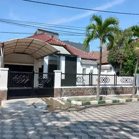 Disewakan Rumah Siap Huni di Merr, Baruk Utara, Pondok Nirwana