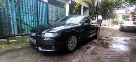 Audi A4 2011 Bensin