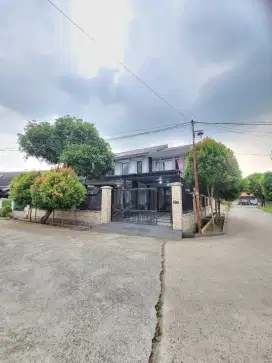 rumah mewah komplek arco