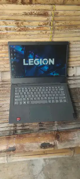 laptop Lenovo Ideapad AMD Athlon Silver 3050U RAM 8GB DDR4 SSD 256GB
