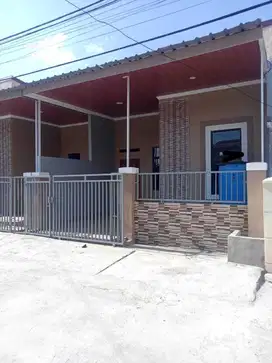 JUAL RUMAH 1 LANTAI BANGUNAN BARU DI HARAPAN INDAH BEKASI