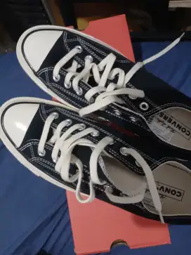 Sepatu converse chuck taylor
