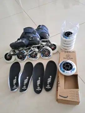 Cadomotus Rookie One Kids Inline Skate race setup plus resizer insole