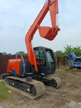 Excavator mini second HITACHI - Zaxis 70
