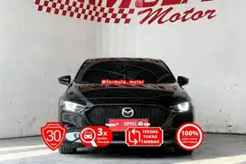 (LOW KM23RB) Mazda 3 Hatchback 2.0 AT 2021