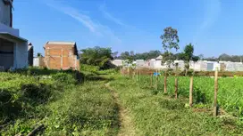 tanah dekat kampus dan tol hanya 90juta