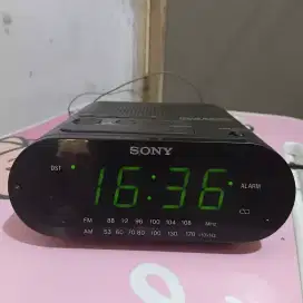 Sony Radio Jam Digital Alarm Sony ICF-C218. Sony Dream Machine Cikutra