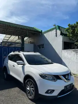 Jual Xtrail 2.5 AT