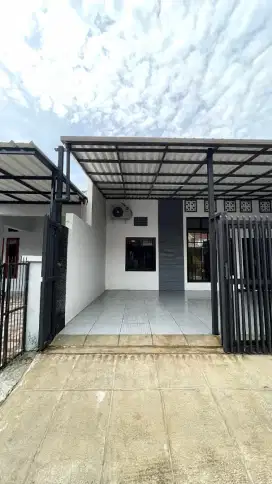 JUAL SUPER CEPAT! RUMAH SIAP HUNI PERUMAHAN KOTA PERMATA PURWAKARTA