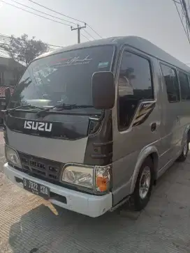 Jual mobil Elf tahun 2010