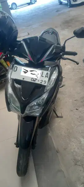 Motor Honda Vario KZR  125