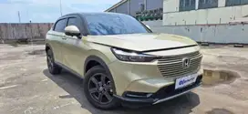 [OLXMOBBI] DP Rendah Honda HR-V 1.5 E Two Tone Bensin-AT 2023 DOJ